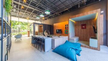 Basic Apartment | Interior