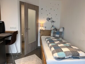 Free WiFi, bed sheets