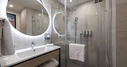Hampton By Hilton Batumi Center