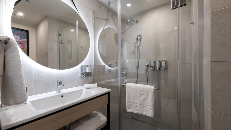 Hampton By Hilton Batumi Center