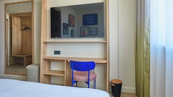 Room, 1 Queen Bed | In-room safe, individually decorated, blackout drapes, soundproofing