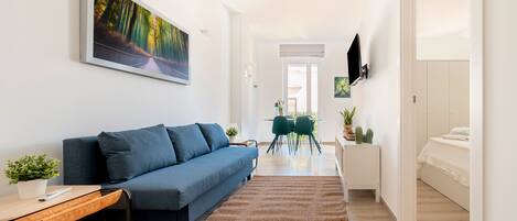 1 camera, Wi-Fi, lenzuola