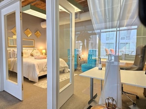 2 bedrooms, desk, iron/ironing board, free WiFi