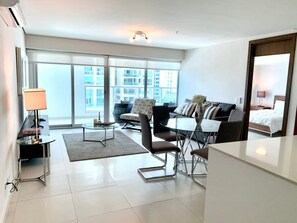 Apartment | 2 bedrooms, Internet