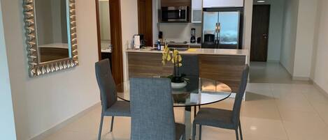 Apartment | 1 bedroom, Internet