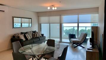 Apartment | 2 bedrooms, Internet