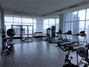 1 bedroom, Internet - Pacific Cafe Classy 1-bedroom in Costa del Este (Panama City)