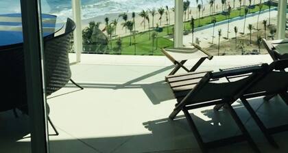 Wake Up to Ocean Views – Stylish 11th-Floor Coastal Escape