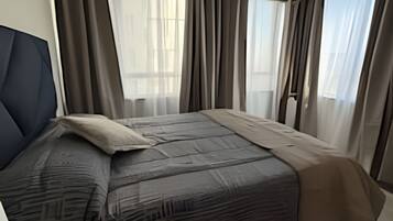 Cortinas blackout y sistema de insonorización