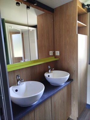 Dusche, Toilettenpapier