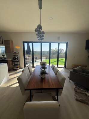 Interior - Welcome to San Diego’s Poway Paradise, your private oasis on Sycamore Canyon! (Poway)