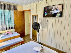1 bedroom, WiFi, bed sheets