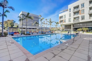 Pool - Rooftop Deck w/ Mission Valley Views! Free Parking (San Diego)
