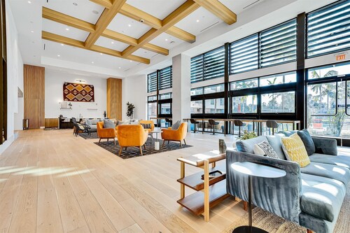 nr Downtown San Diego & Shops | Pet-friendly 1BR in Mission valley