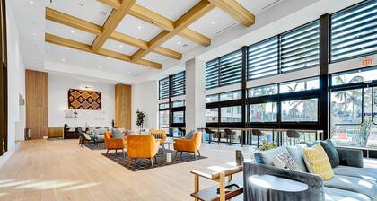 nr Downtown San Diego & Shops | Pet-friendly 1BR in Mission valley