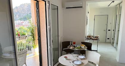 CefalĂč Luxury Suite