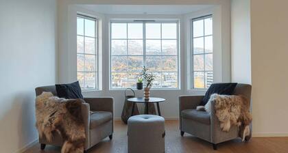 Modern and Stunning House view