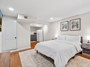 3 bedrooms, iron/ironing board, free WiFi