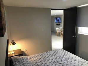 2 chambres, fer et planche à repasser, Wi-Fi, literie fournie