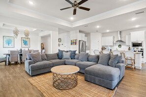 House, Resort View | Living area