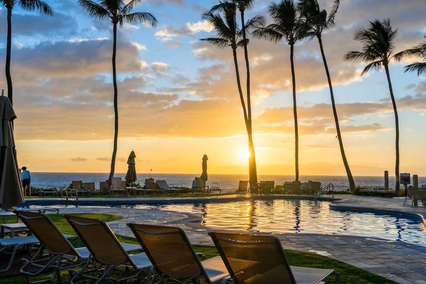 Lämmitetty uima-allas