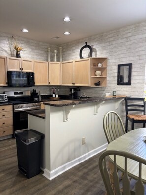 Microwave, oven, stovetop, dishwasher