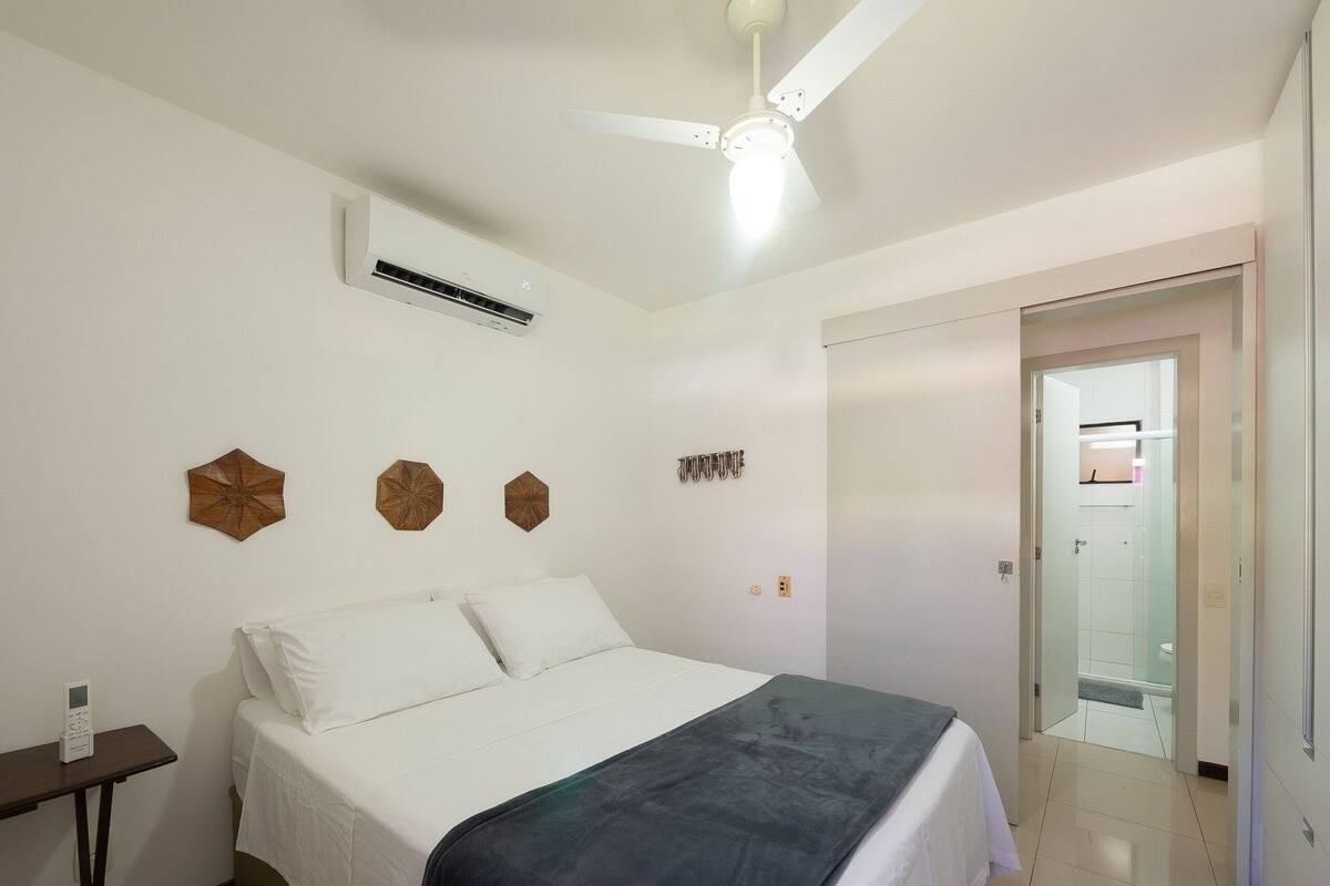 Apartamento básico | 3 quartos, Wi-Fi de cortesia