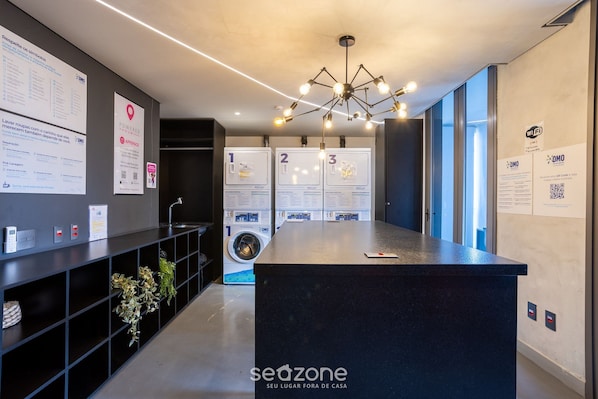 Basic Apartment | Interior