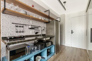 Basic Apartment | Private kitchen