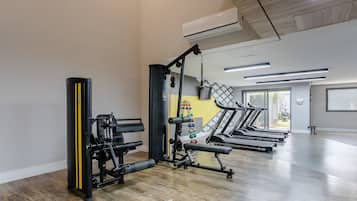 Basic Apartment | Fitness facility