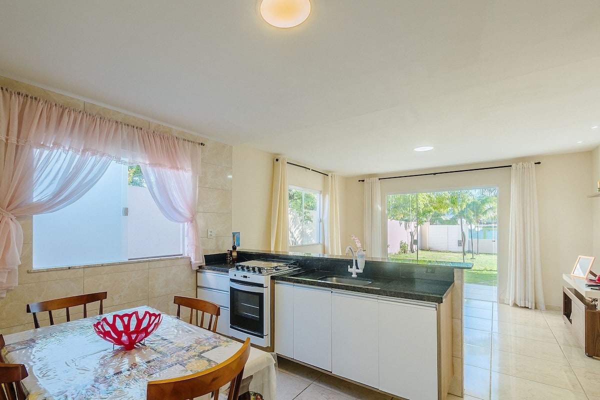 Basic Apartment | Private kitchen