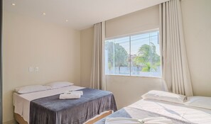 5 bedrooms, free WiFi - Cond. Parque das Arvores - PDA (Camaçari)