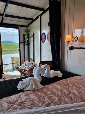 1 chambre, fer et planche à repasser, Wi-Fi