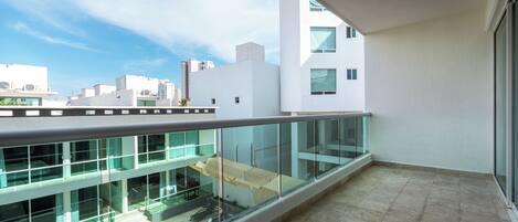 Habitación Deluxe, vista a la alberca | Wifi gratis