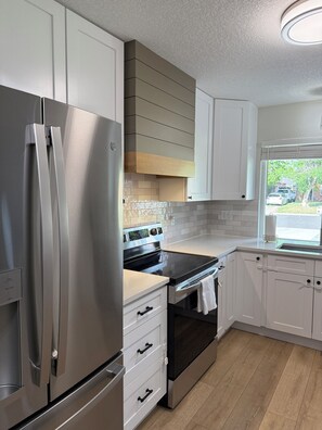 Microondas, lavavajillas