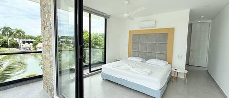 5 bedrooms, Internet, bed sheets