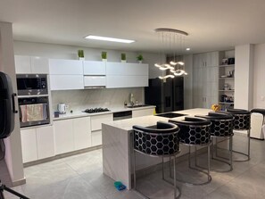 Microwave, oven, stovetop