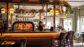 Bar (in der Unterkunft)