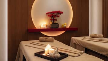 Sauna, steam room, Turkish bath/hammam, aromatherapy, hot stone massages