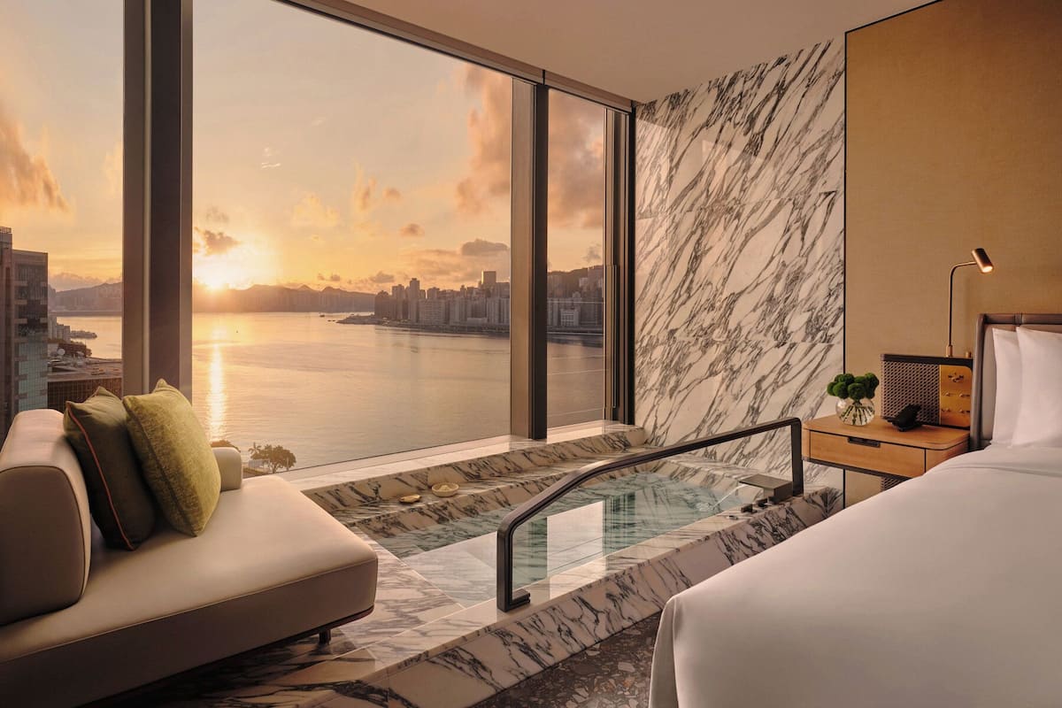 Ropa de cama hipoalergénica y minibar