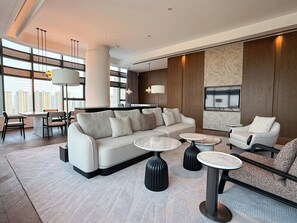 Royal Suite