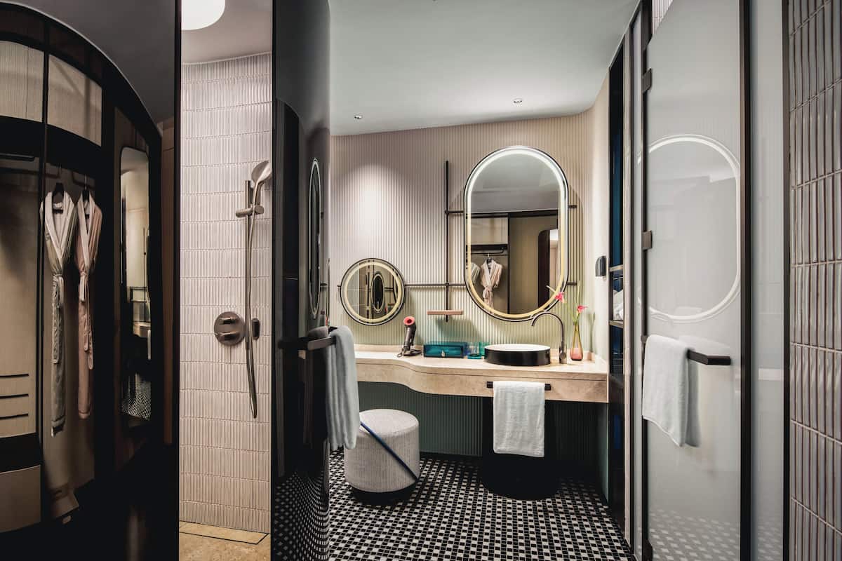 Minibar, in-room safe, desk, blackout curtains