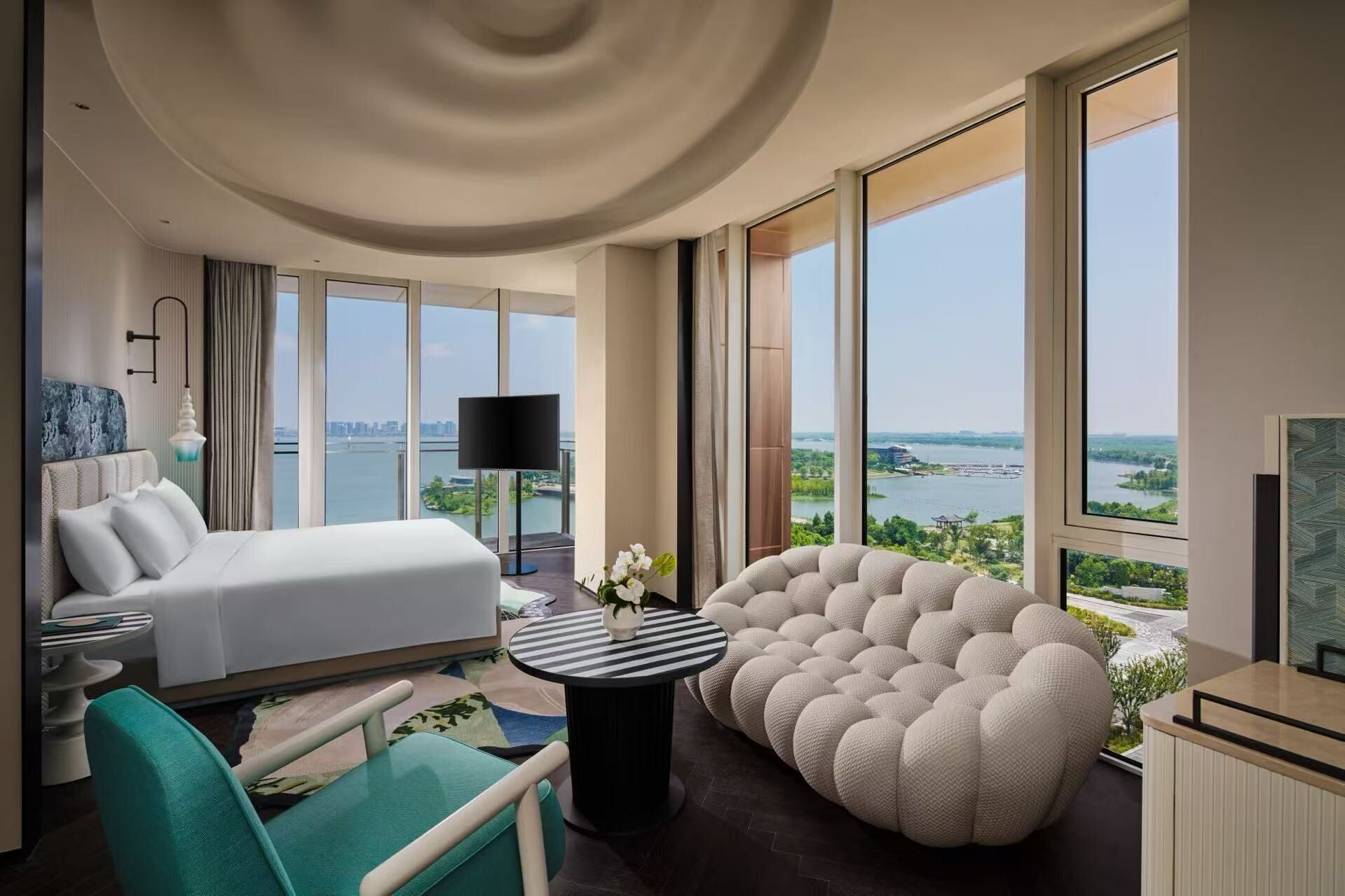 Minibar, in-room safe, desk, blackout curtains