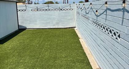 Spacious 5BR Getaway w/ Pool & Play Areas /South Phoenix Stay