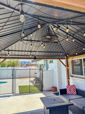 Terrace/patio - Spacious 5BR Getaway w/ Pool & Play Areas /South Phoenix Stay (Phoenix)