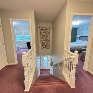 3 chambres, fer et planche à repasser, Wi-Fi gratuit, draps fournis