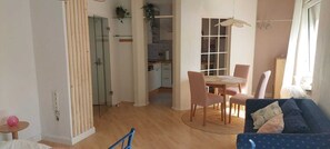 Interior - Aasee/HBZ/UKM #4 (Münster)