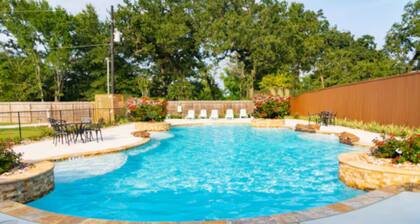 MaRVelous Casita in Lovely RV Resort Pool Gym AC Fast WiFi,Great for long stay!