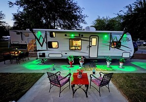 Exterior - MaRVelous Casita in Lovely RV Resort Pool Gym AC Fast WiFi,Great for long stay! (Magnolia)