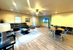 Living area - MaRVelous Casita in Lovely RV Resort Pool Gym AC Fast WiFi,Great for long stay! (Magnolia)